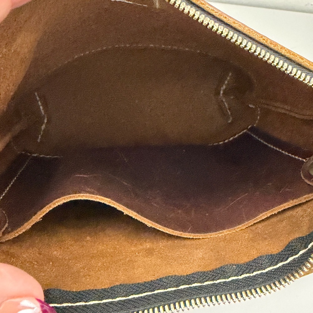 Portland Leather Goods Crossbody Bag Womens Small Brown Leather Zip Top - Picture 5 of 7